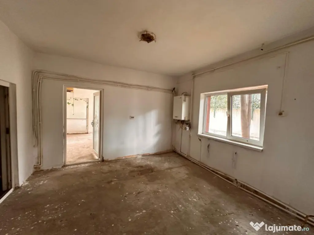 Casă de vanzare, situată în zona Coiciu, Constanta