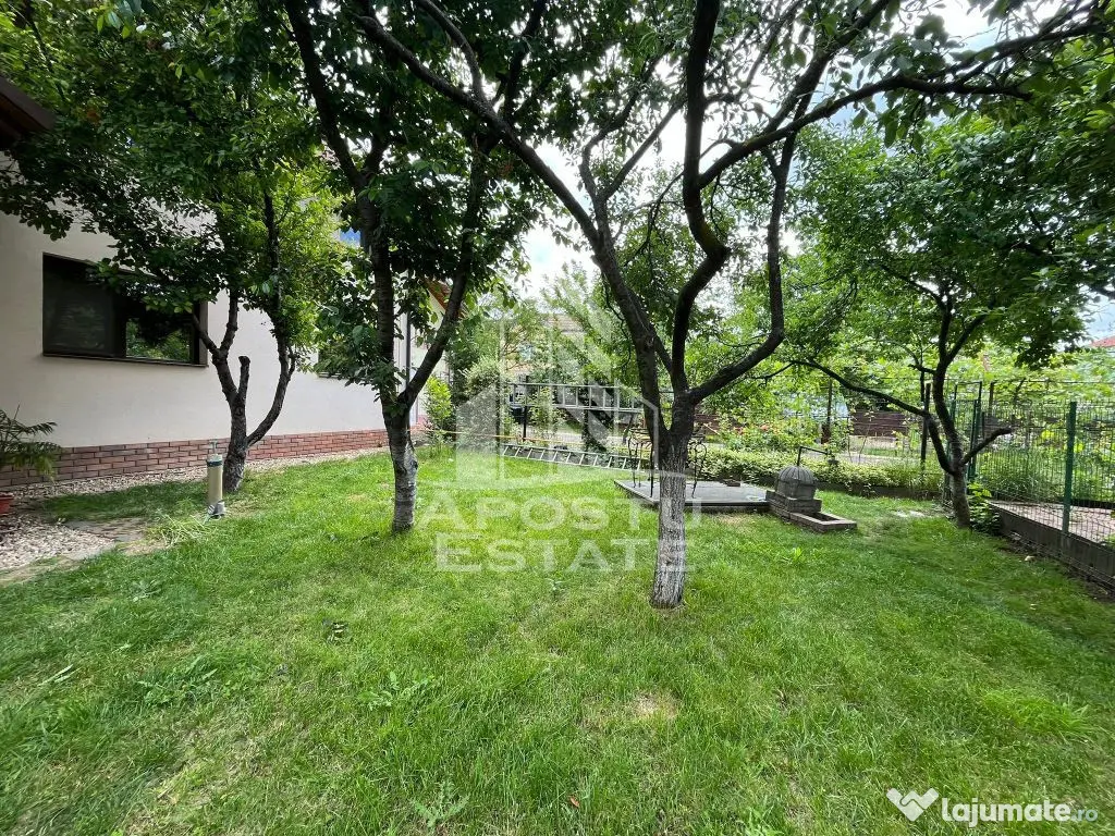 Casa individuala , 4 camere,2 bai, garaj, acces auto, 575...