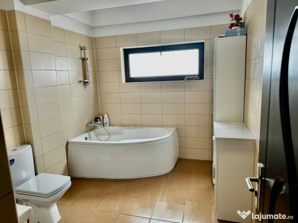 Apartament 3 camere situat in zona COICIU