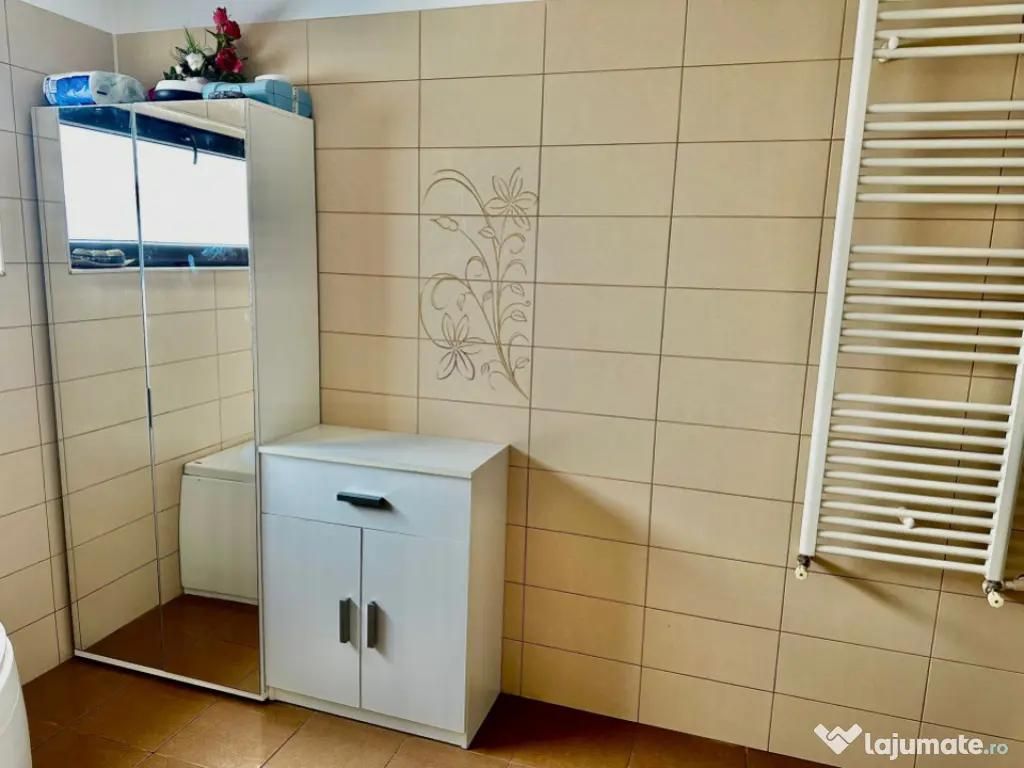 Apartament 3 camere situat in zona COICIU