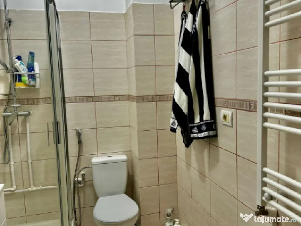 Apartament 3 camere situat in zona COICIU