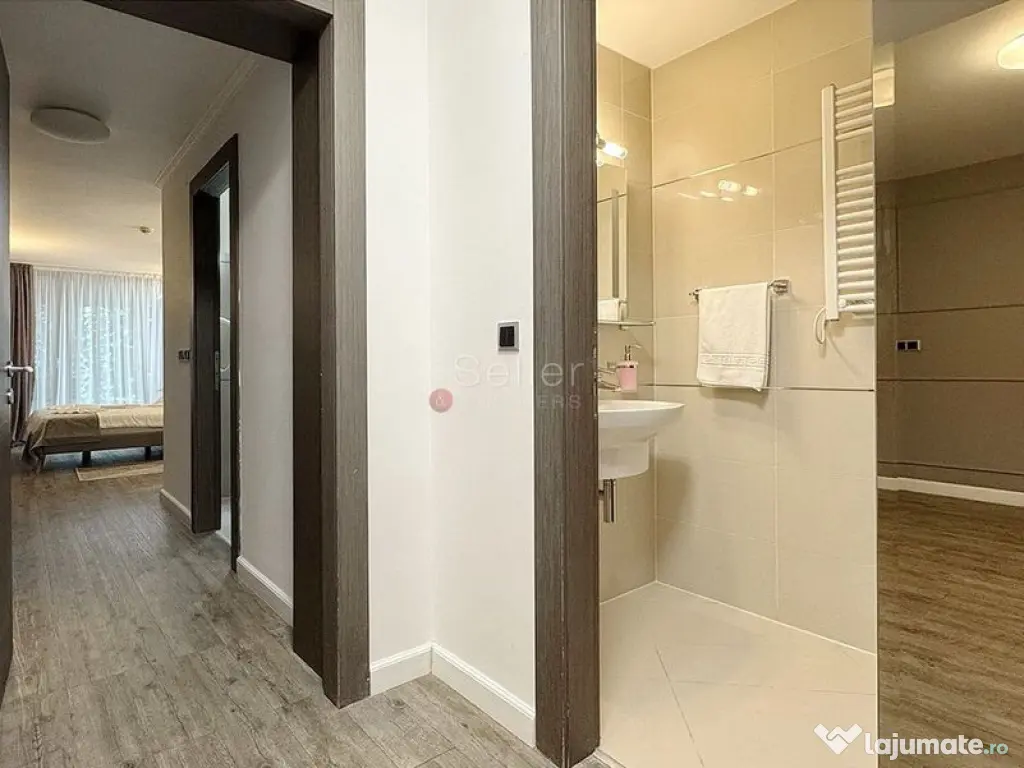 Apartament ce ofera acces catre 2 terase generoase 