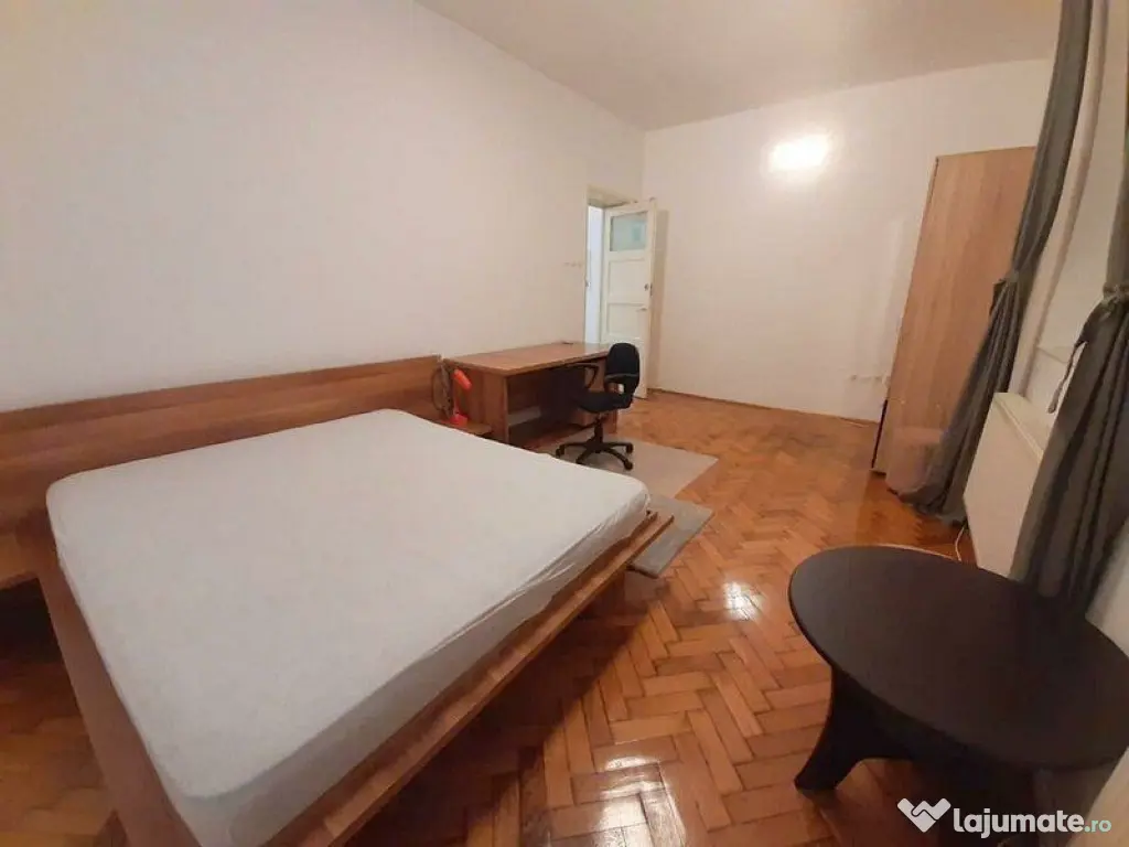 Apartament cu o camera, ultracentral - Universitatea Duna...