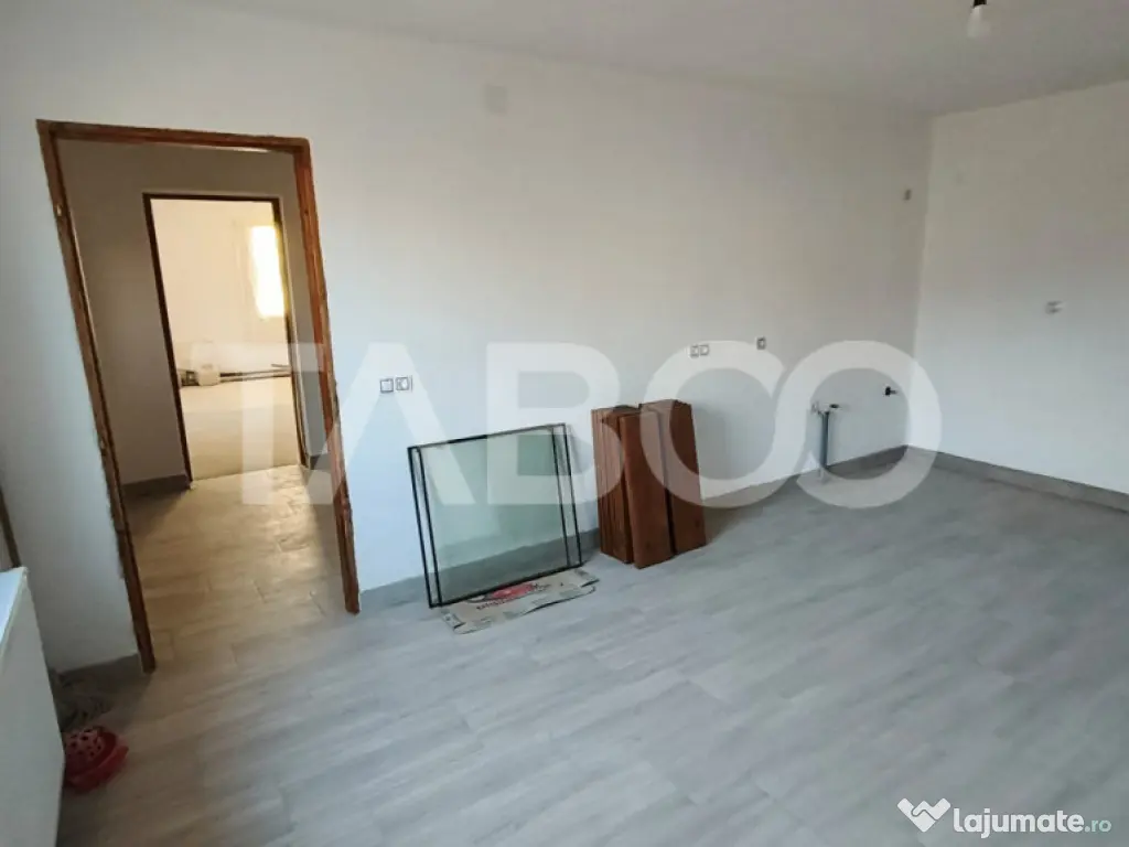 Microferma cu locuinta de vanzare in Pianu de sus 