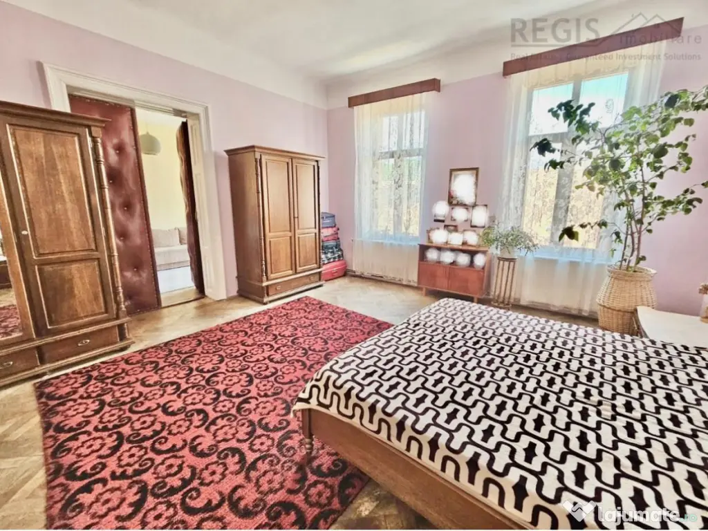 Apartament 6 Camere / Curte Privata | Centrul Istoric/ COMIS