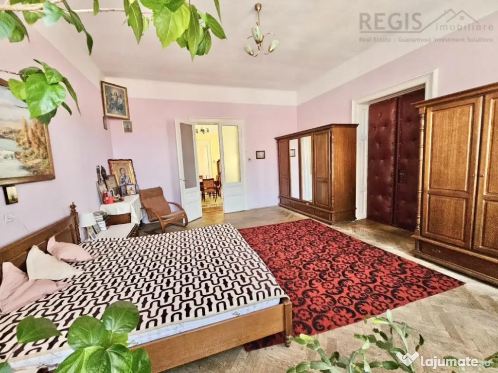 Apartament 6 Camere / Curte Privata | Centrul Istoric/ COMIS