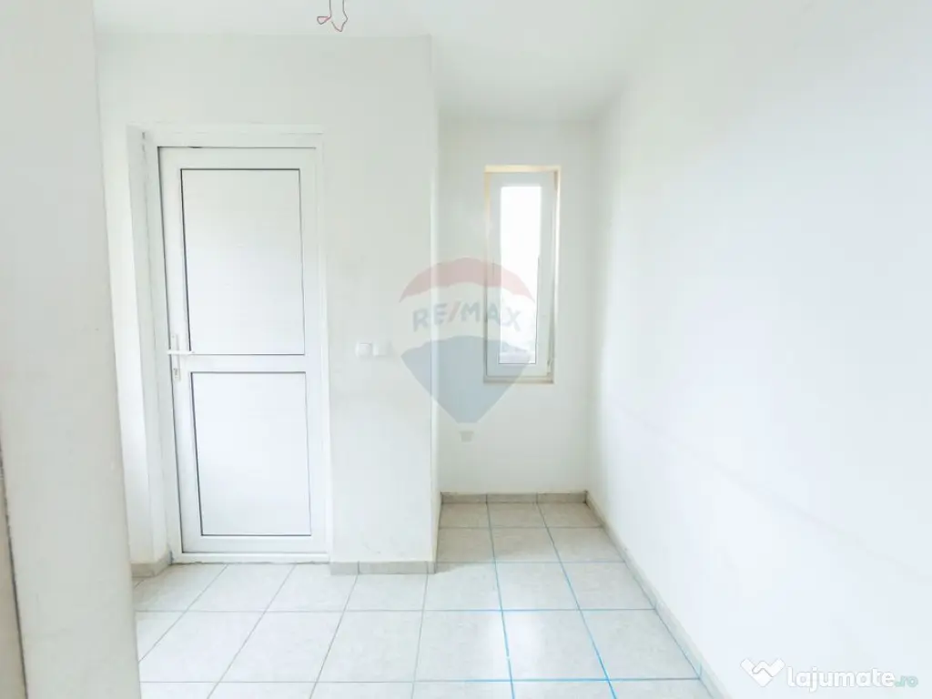 Proprietate compusă din două case si teren 378 mp Purc?...