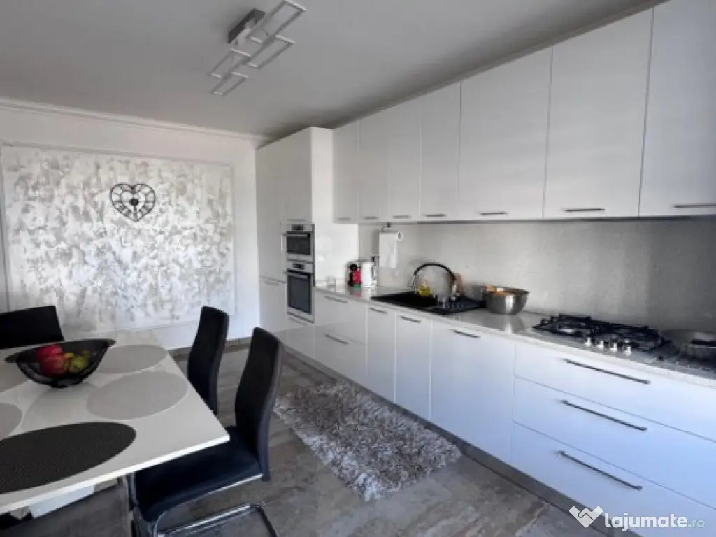 Duplex modern, mobilat si utilat complet