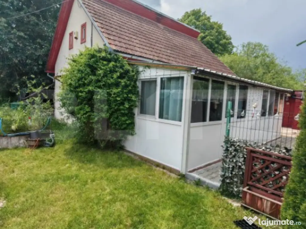 Casa de vacanta de vanzare in Zarnesti - Brasov