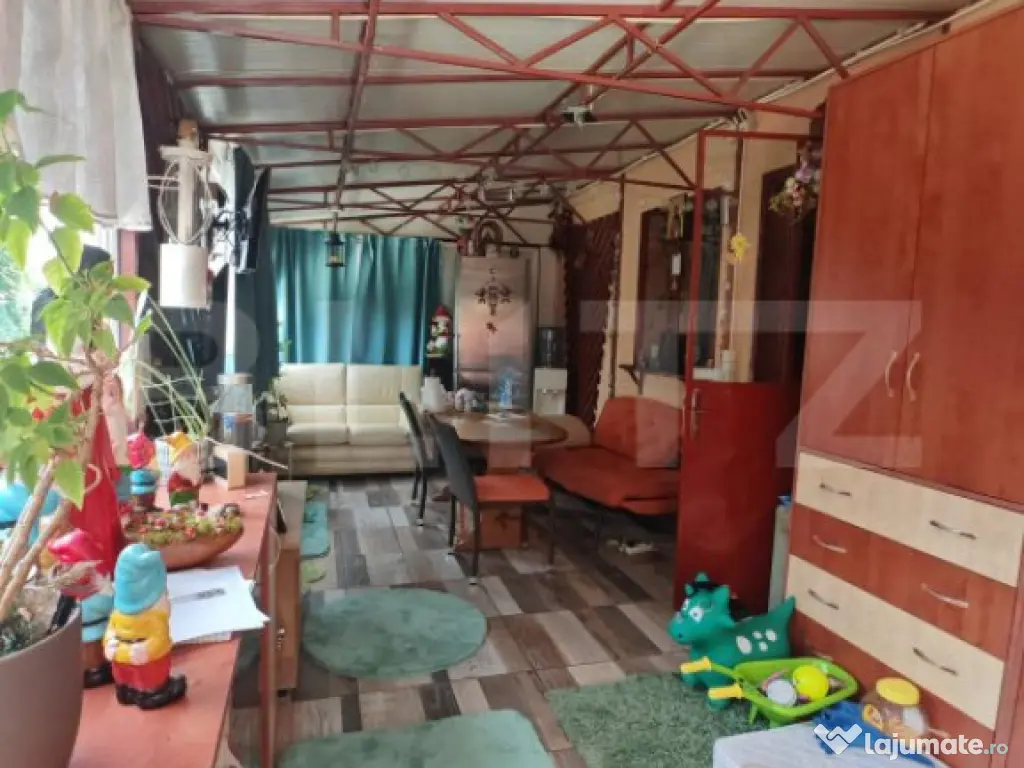 Casa de vacanta de vanzare in Zarnesti - Brasov