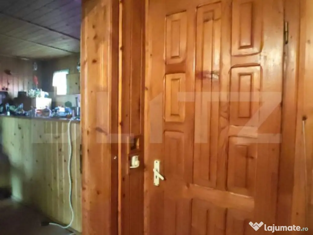 Casa de vacanta de vanzare in Zarnesti - Brasov