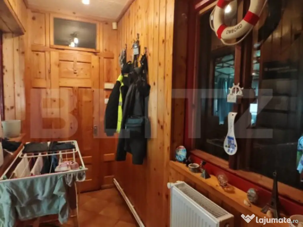 Casa de vacanta de vanzare in Zarnesti - Brasov