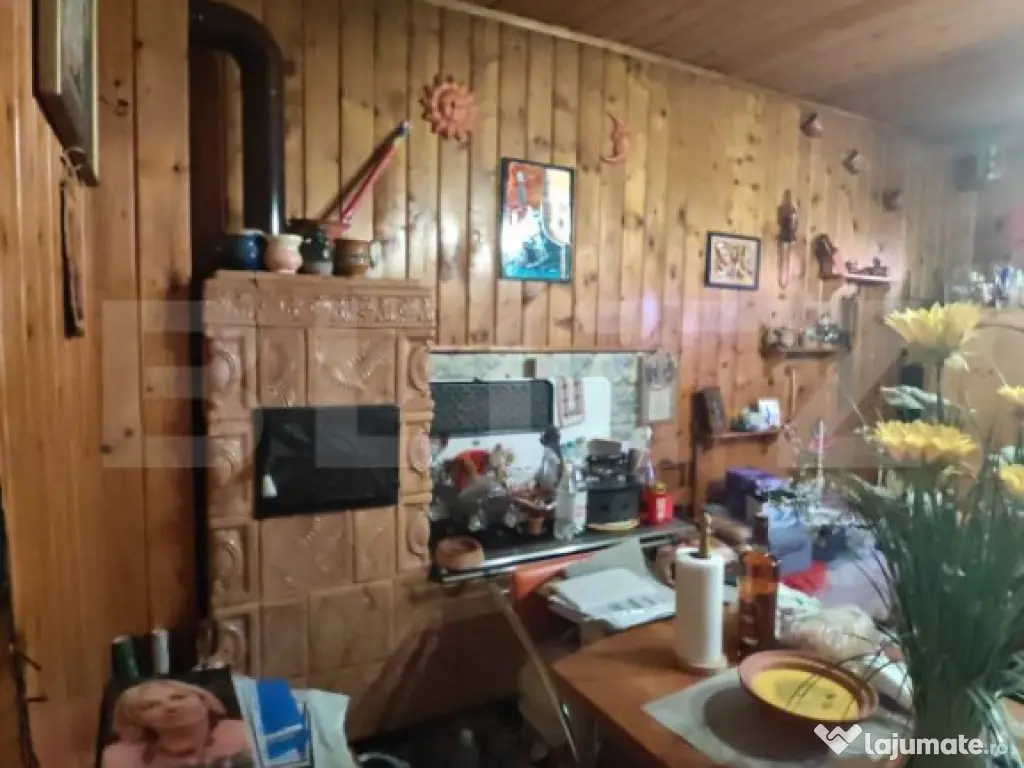 Casa de vacanta de vanzare in Zarnesti - Brasov