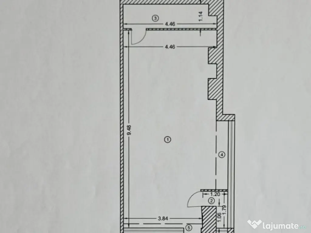 Spatiu Comercial,Metrou 1 Mai, Trafic pietonal intens. 