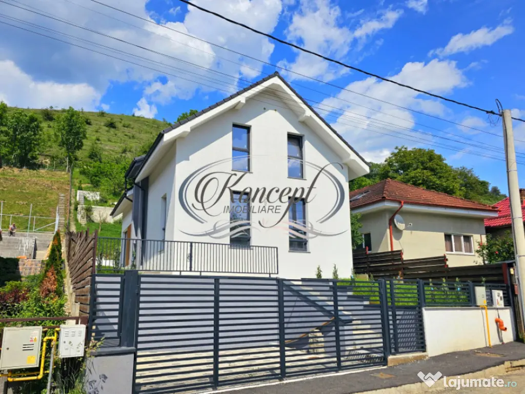 Casa cu terasa si curte mare, atmosfera rurala aproape de or