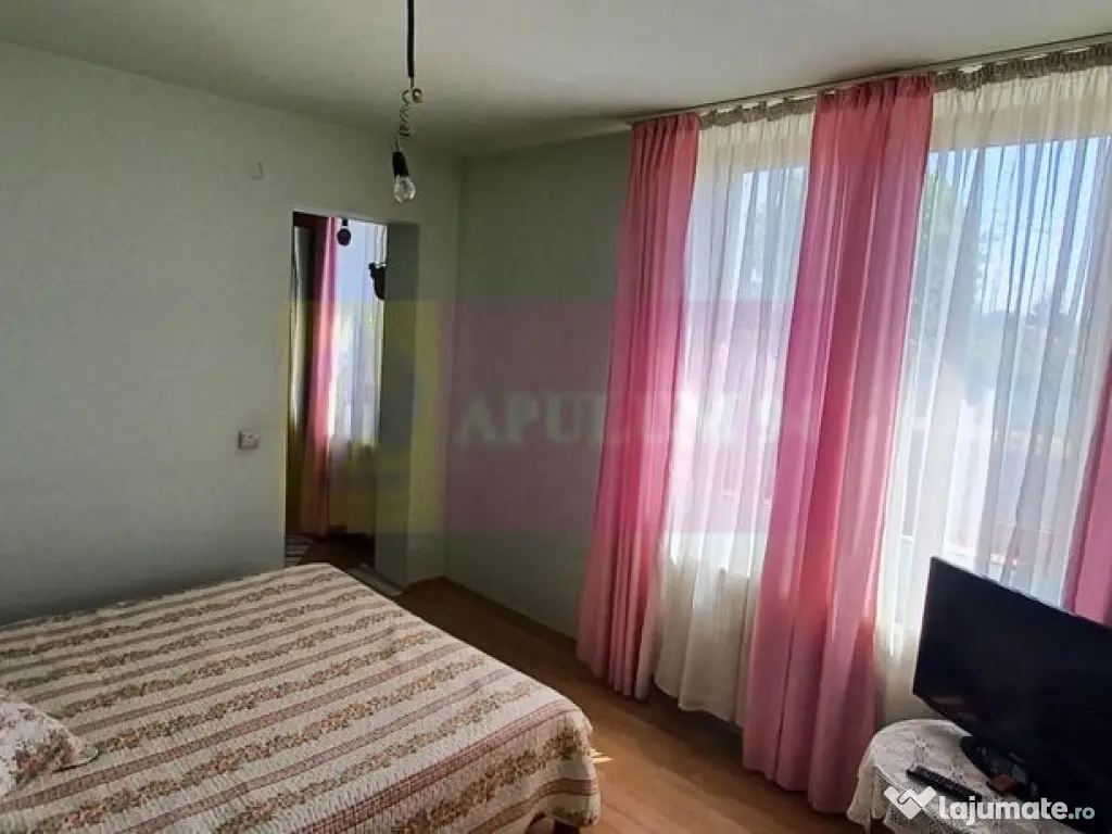 Joița, vilă 5 camere 187 mp utili + garaj, terasă, piv... 