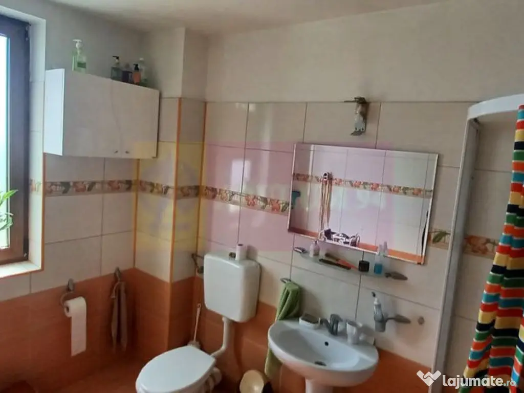 Joița, vilă 5 camere 187 mp utili + garaj, terasă, piv... 