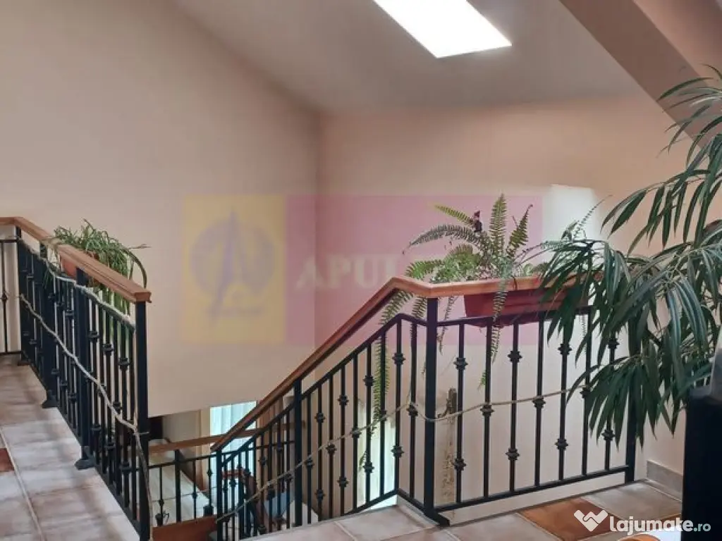 Joița, vilă 5 camere 187 mp utili + garaj, terasă, piv... 