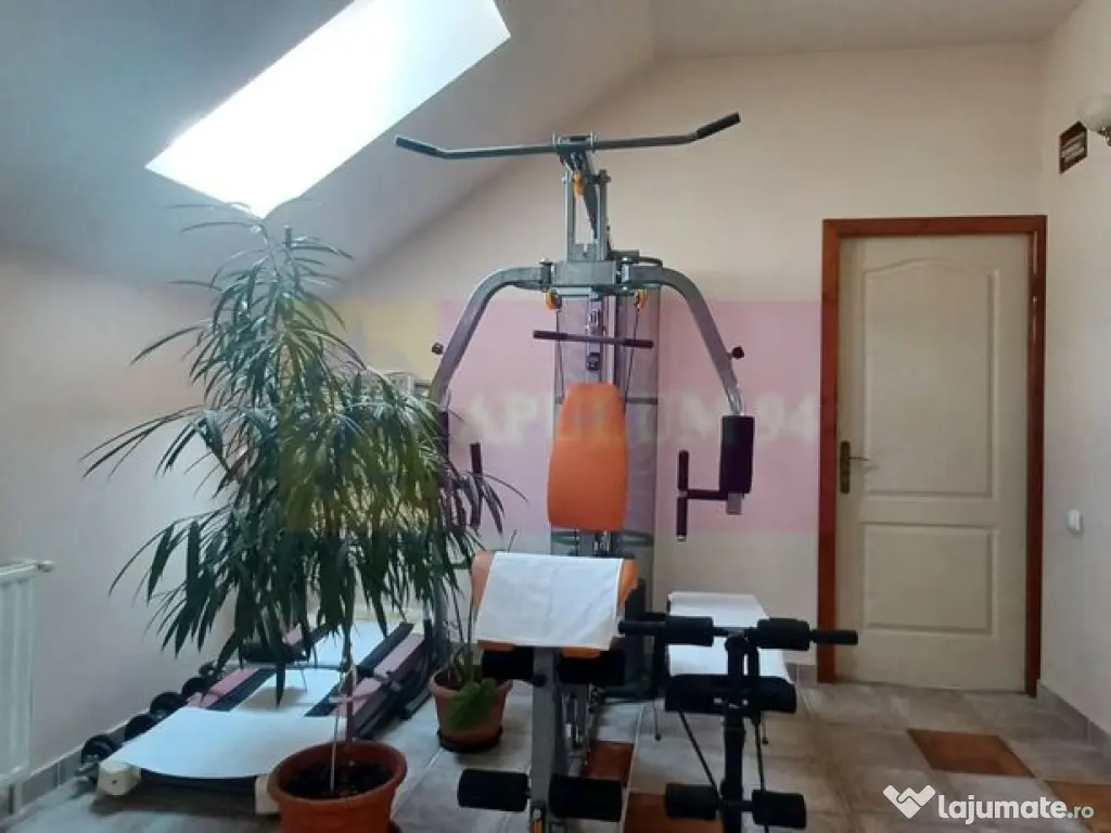 Joița, vilă 5 camere 187 mp utili + garaj, terasă, piv... 