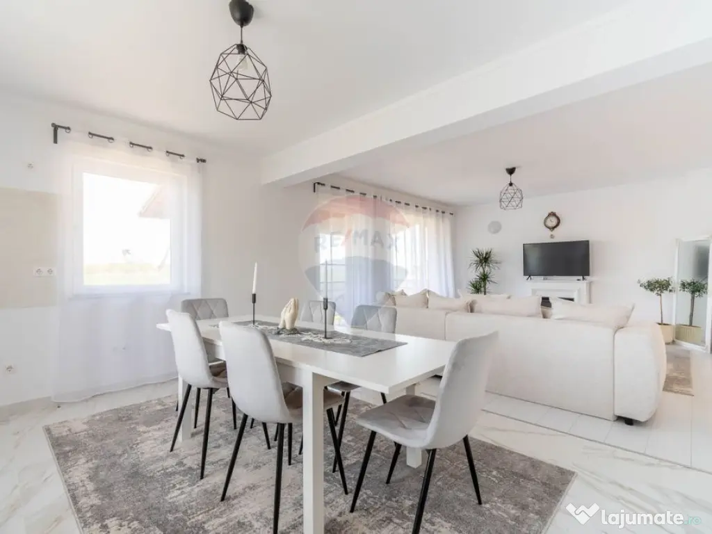 Casa de vanzare in Chinteni, 5 camere, mobilata, utilata,... 