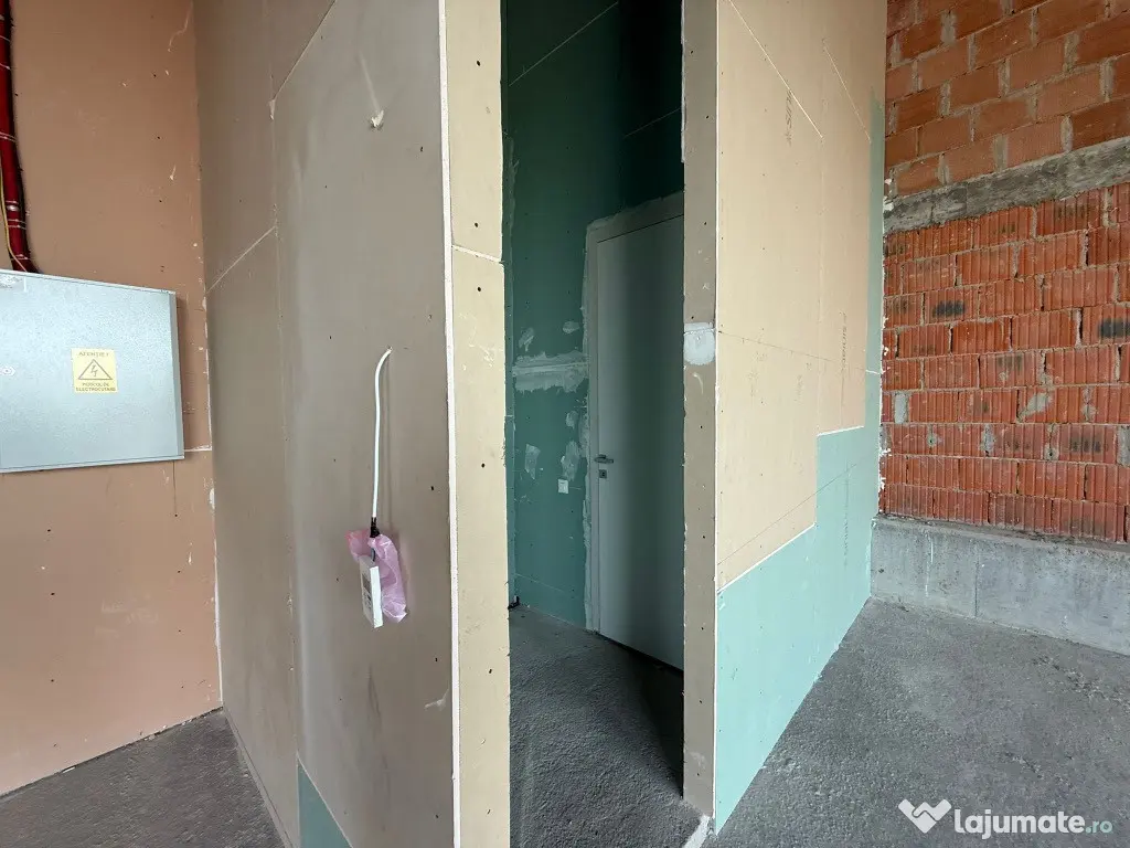 Sp. Com 124 mp 6 m inaltime, One Verdi Park 