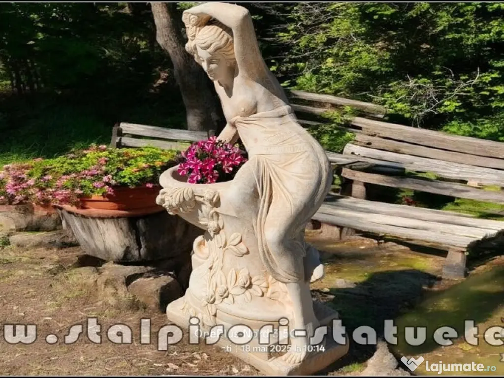 Statuetă jardinieră flori, galben patinat, model J12. 