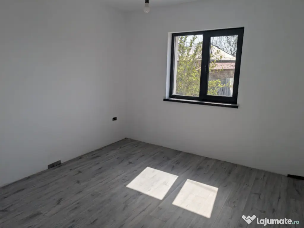 Casa Hemeius - încălzire pardoseala, toate utilitățile,