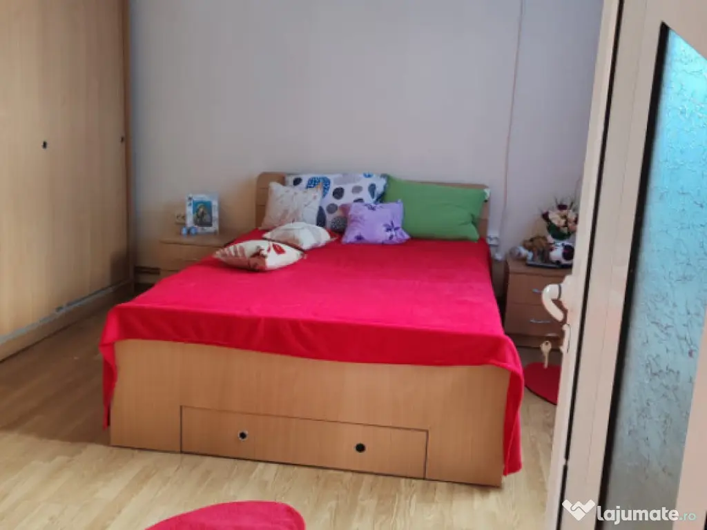 Casa parter si teren in zona Cretesti, Vaslui 