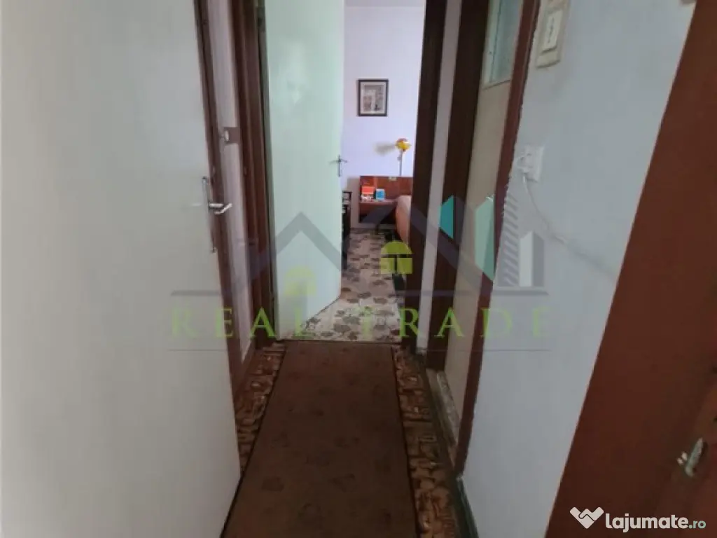 Apartament 3 camere zona Centrul- Civic 