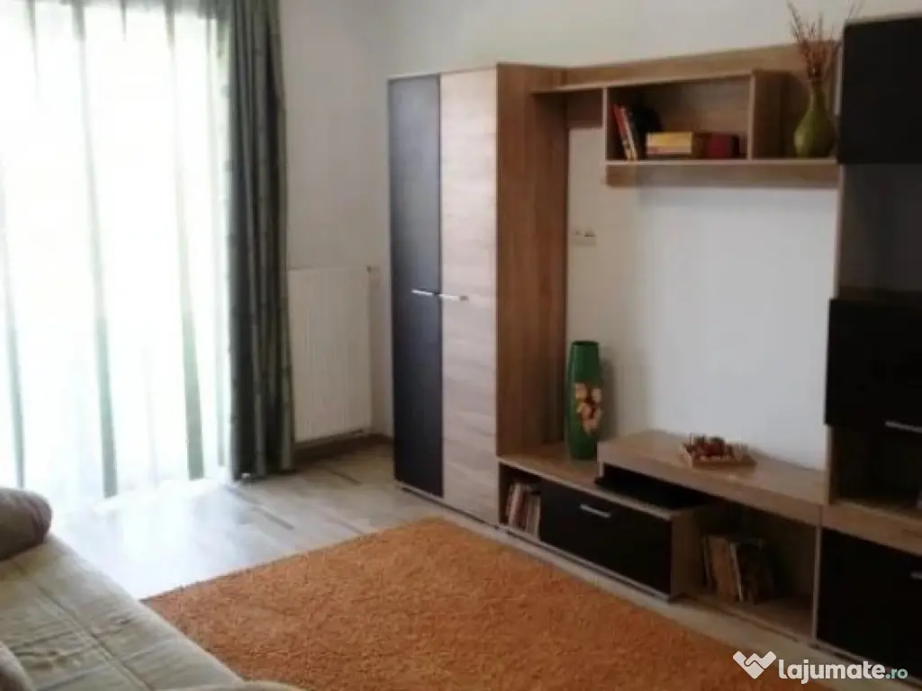 2 camere in zona Soarelui