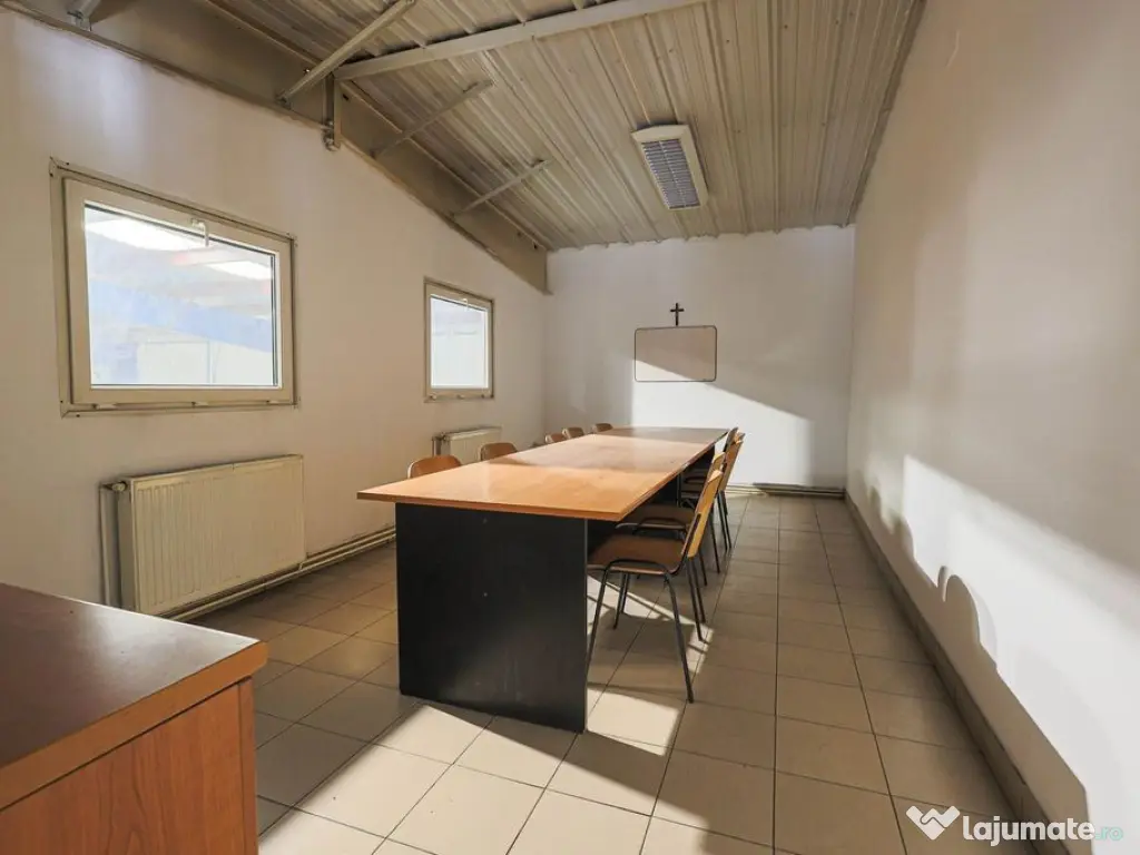 Reprezentanță auto de vânzare – Arad, Zona Industria... 