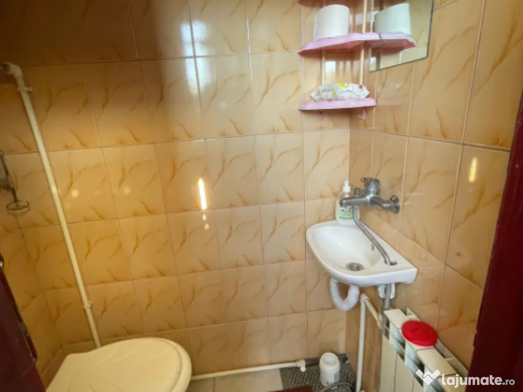 Casă cu 3 camere, garaj și curte spațioasă – zona Giul 