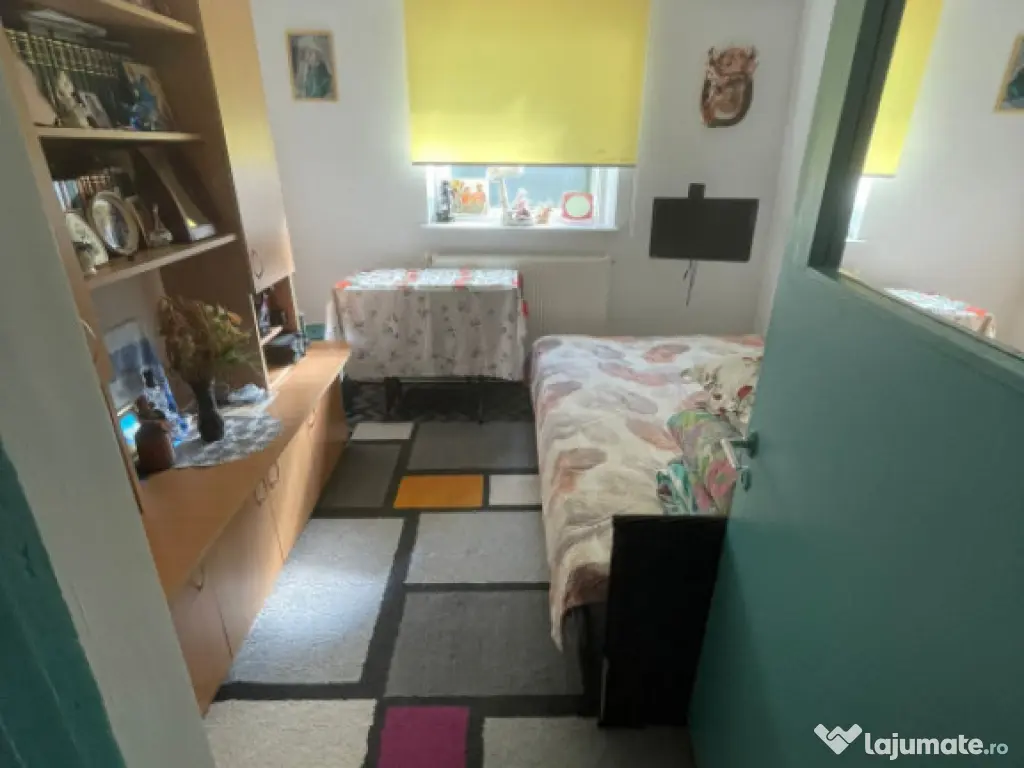 Casă cu 3 camere, garaj și curte spațioasă – zona Giul 