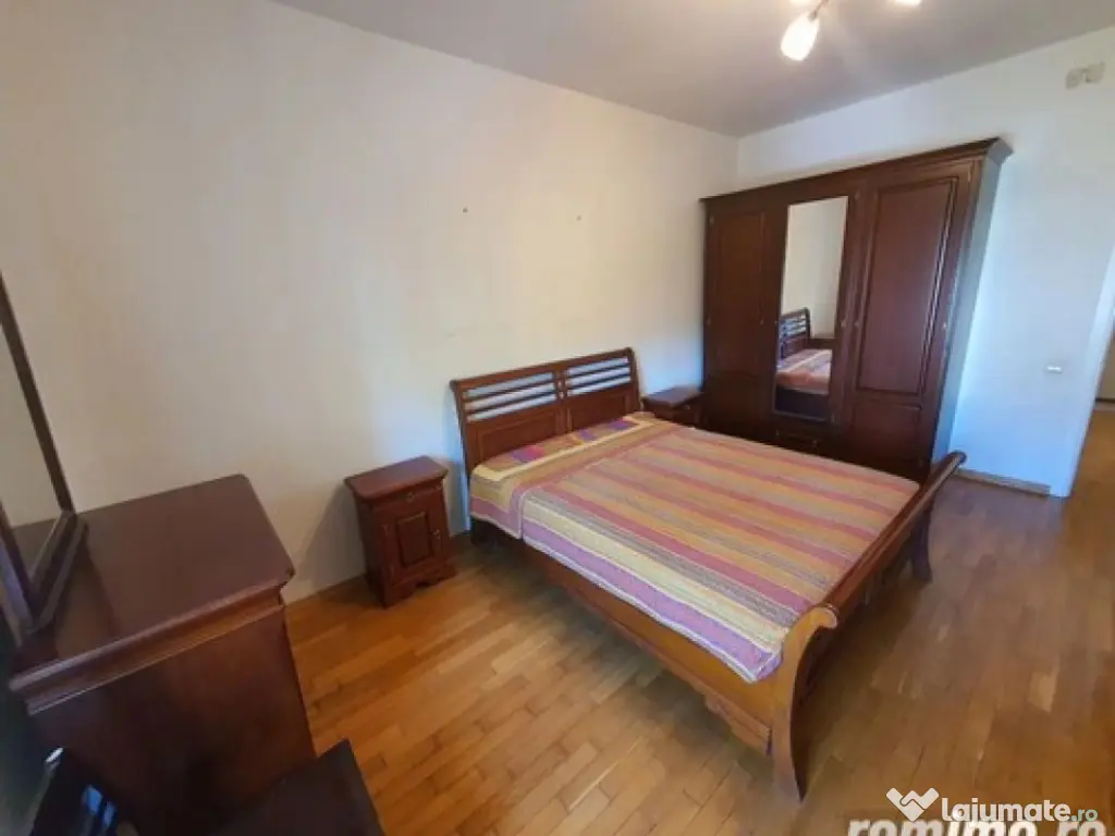 2 camere in zona Aradului