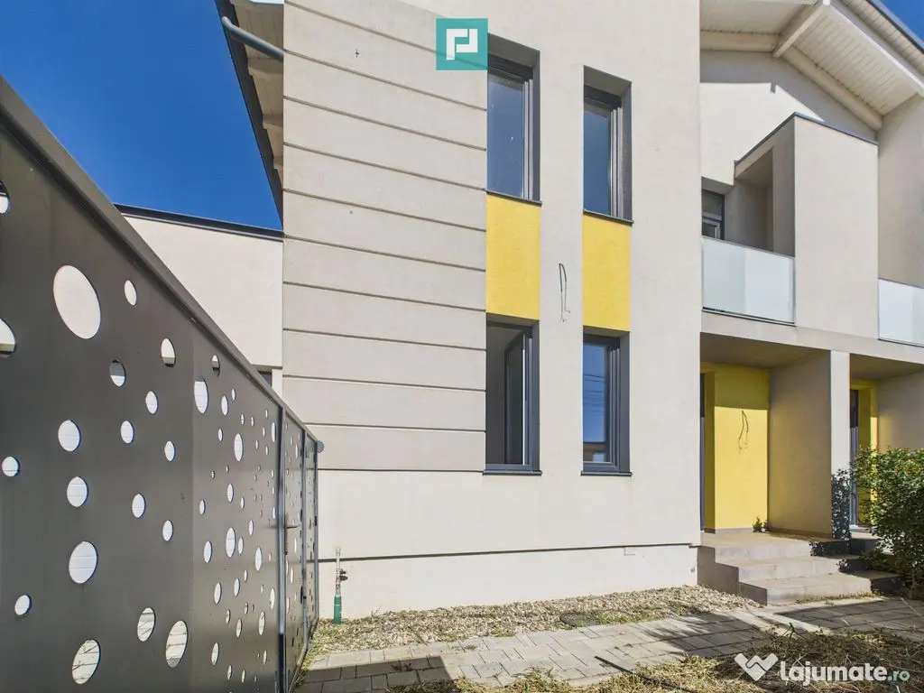 Duplex modern cu garaj, în Giarmata