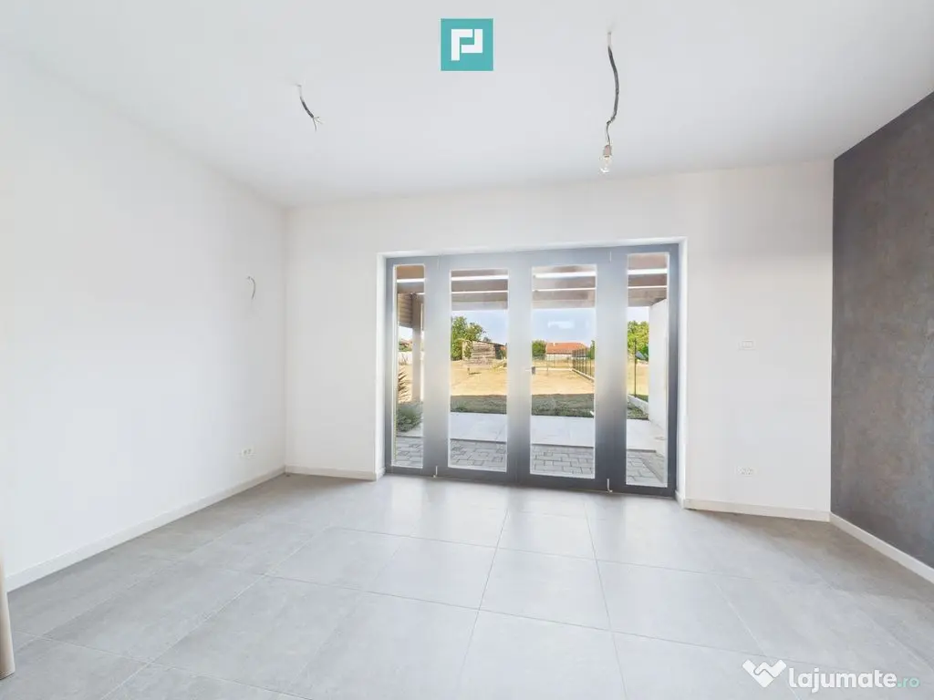 Duplex modern cu garaj, în Giarmata