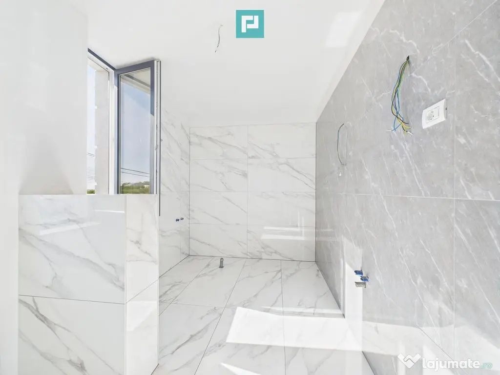 Duplex modern cu garaj, în Giarmata