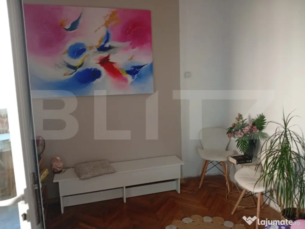 Apartament de vanzare in vila, cu 5 camere, 150 mp, zona And