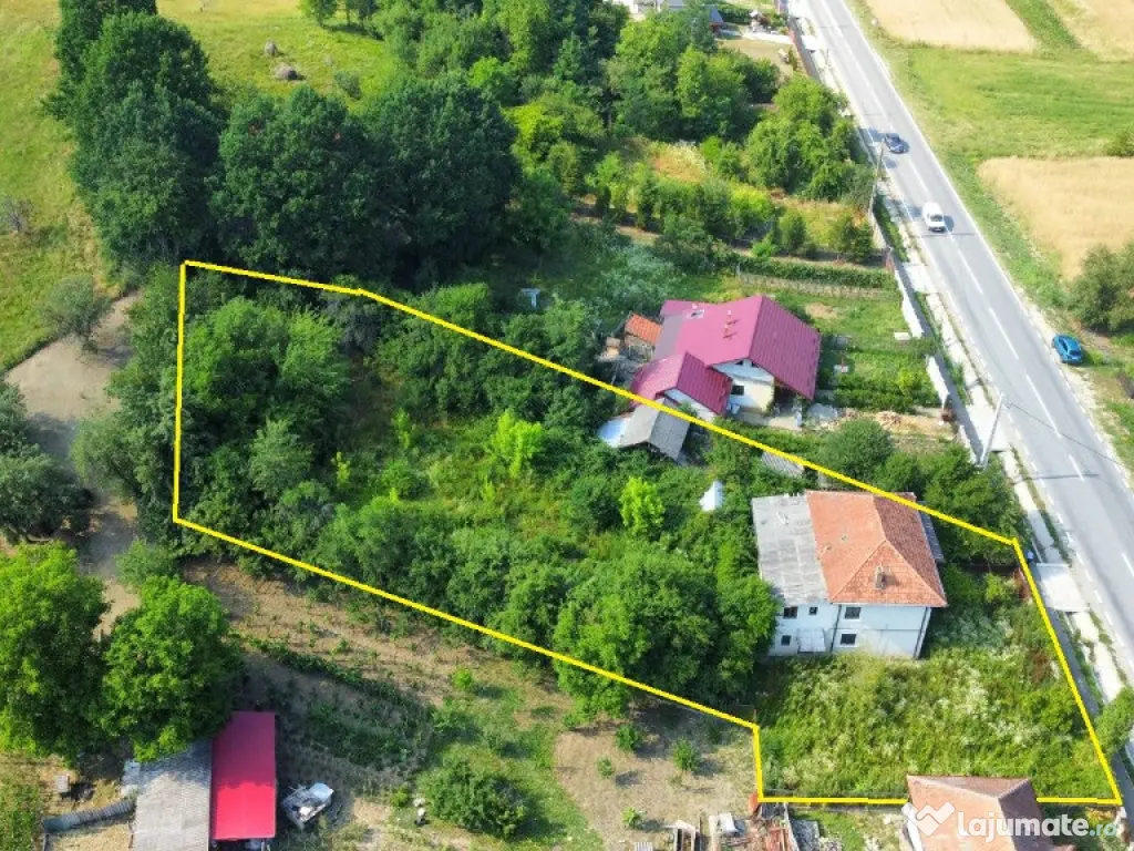 CASA CU TEREN 1730 MP, UTILITATI RACORDATE 