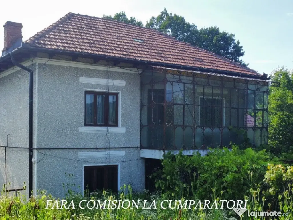 CASA CU TEREN 1730 MP, UTILITATI RACORDATE 