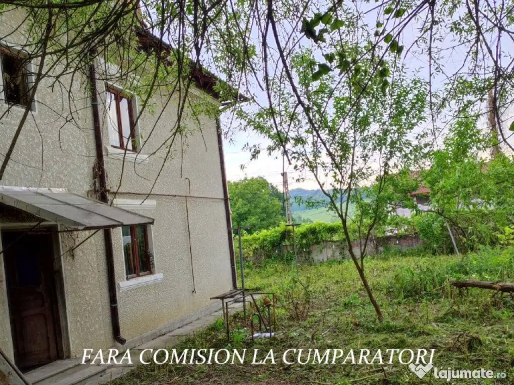 CASA CU TEREN 1730 MP, UTILITATI RACORDATE 