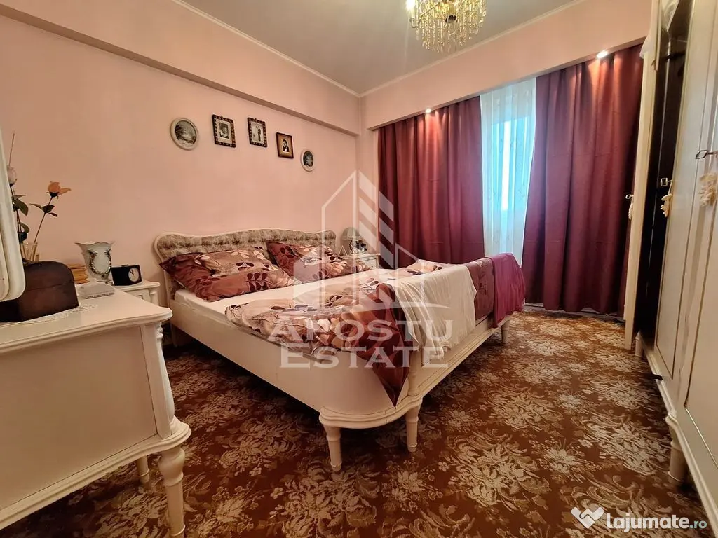 Apartament cu 4 camere, 120mp construiti, Aurel Vlaicu 