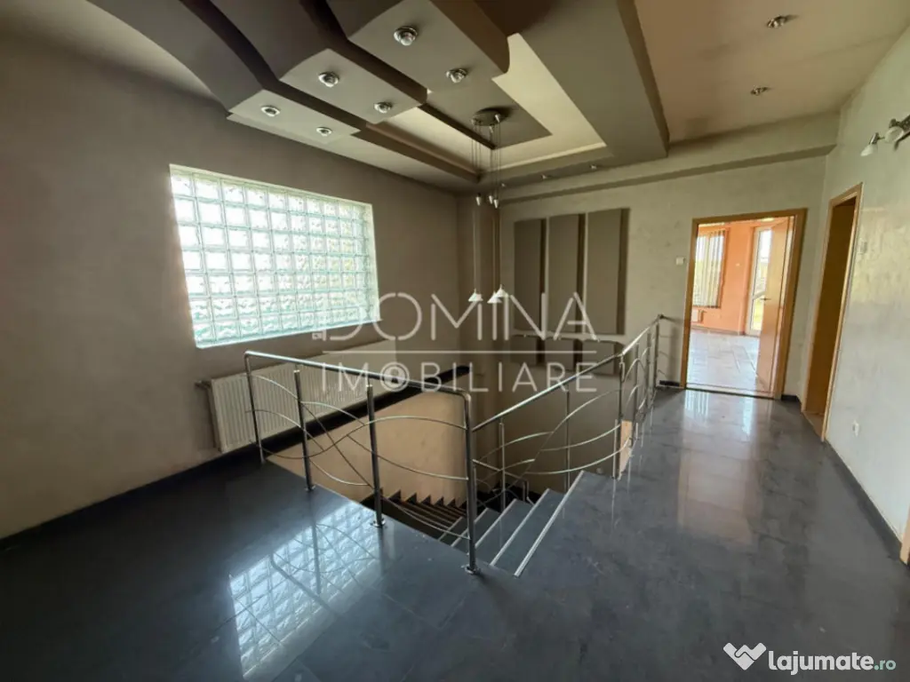 Proprietate industriala - Tg. Jiu - teren + hala + birouri 