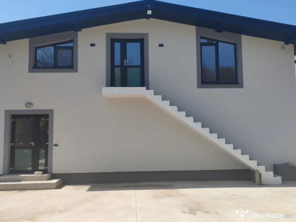 Spatiu comercial nou.Spatiu birouri 