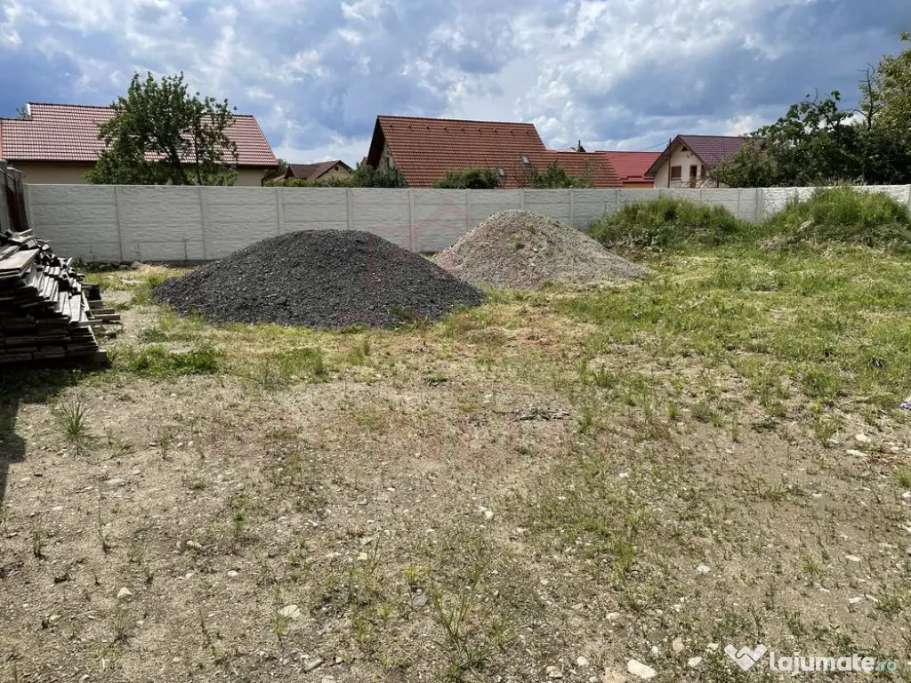 TEREN INTRAVILAN DE VÂNZARE 545 MP \ CARANSEBEȘ \ZONA R...