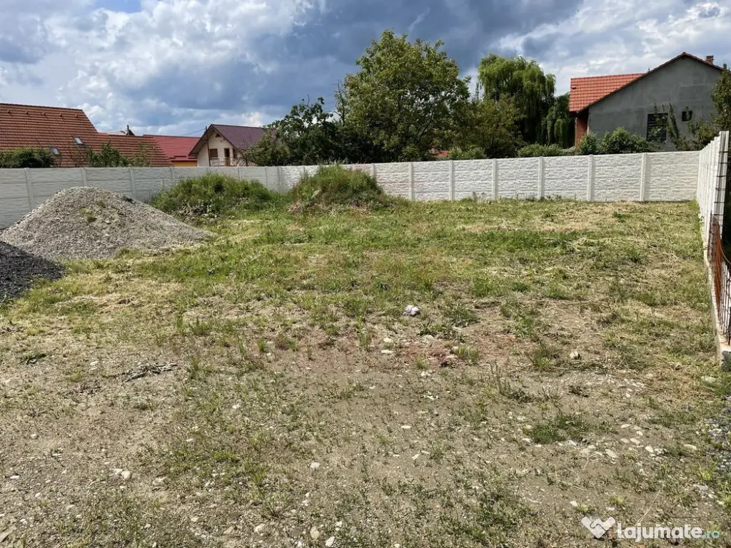 TEREN INTRAVILAN DE VÂNZARE 545 MP \ CARANSEBEȘ \ZONA R...