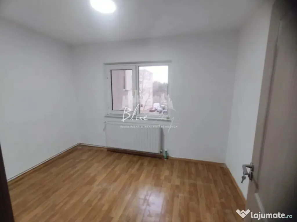 Apartament 3 camere, decomandat – Etaj 2, zona CET–Anda 