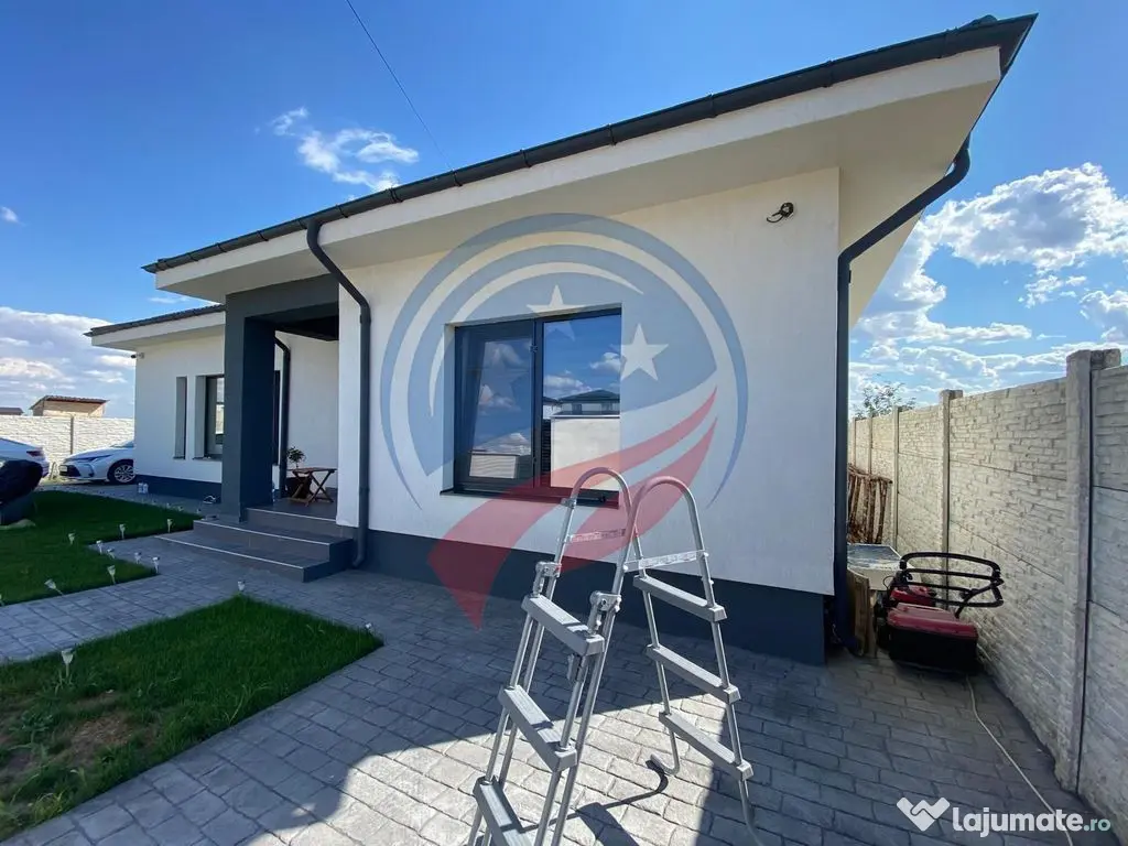 CASA DEOSEBITA ZONA SELGROS COMPLET MOBILATA 