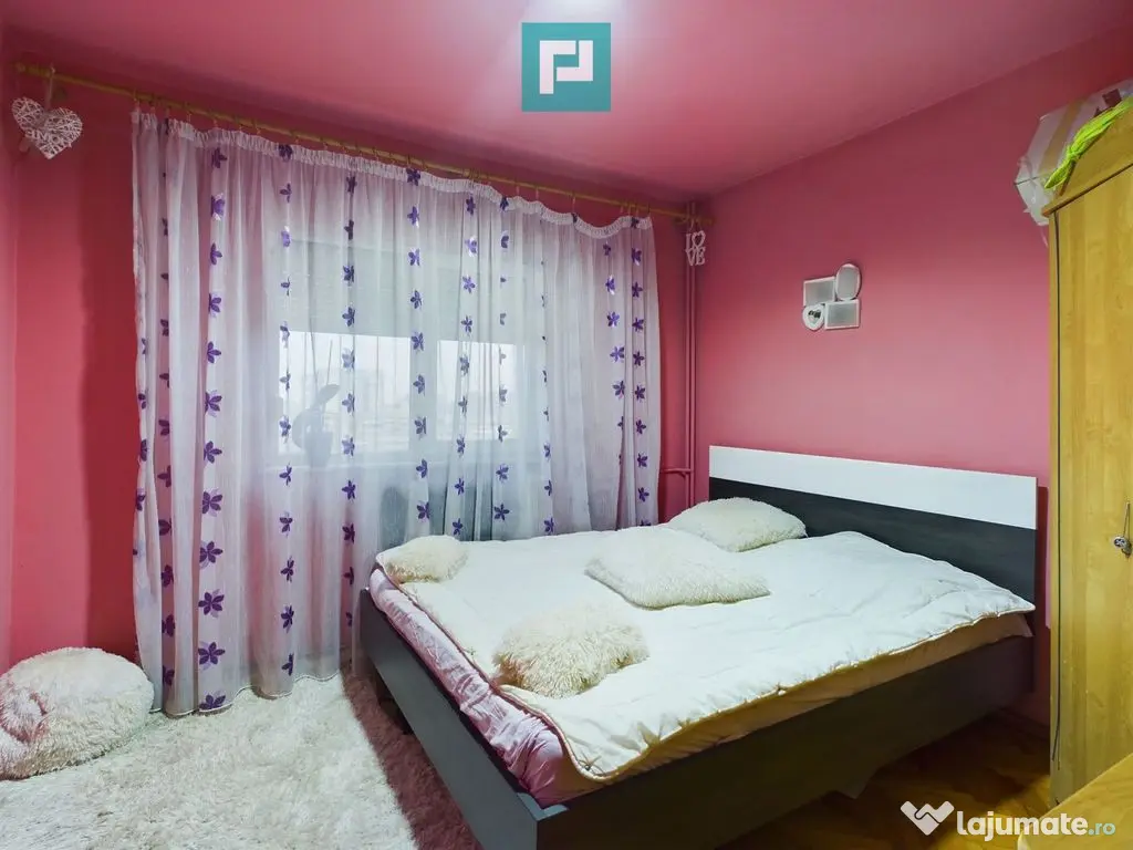 Apartament panoramic cu 4 camere zona 300 