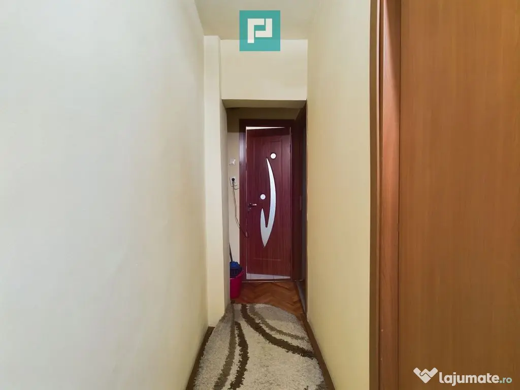 Apartament panoramic cu 4 camere zona 300 